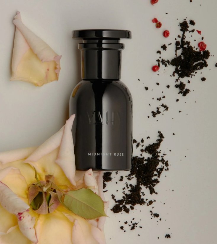 VAHY Midnight Ruze Perfume