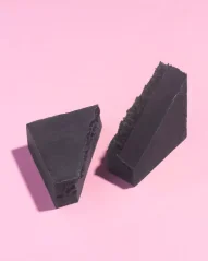 Earth Harbor COCONUT CHARCOAL čistící pleťové mýdlo 113g