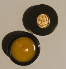 LEPAAR Luminous beauty balm / Prozařující intenzivní regenerační balzám 30ml