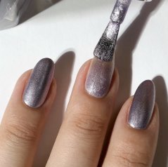 HUELLA Lak na nehty “Every Cloud Has A Sparkle Lining"