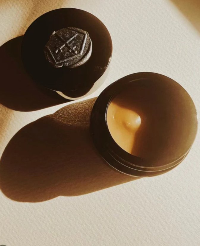 LEPAAR Transforming Eye Balm / Dekongestující balzám na oční okolí pro podporu elasticity 10 ml