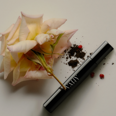 VAHY Midnight Ruze Perfume