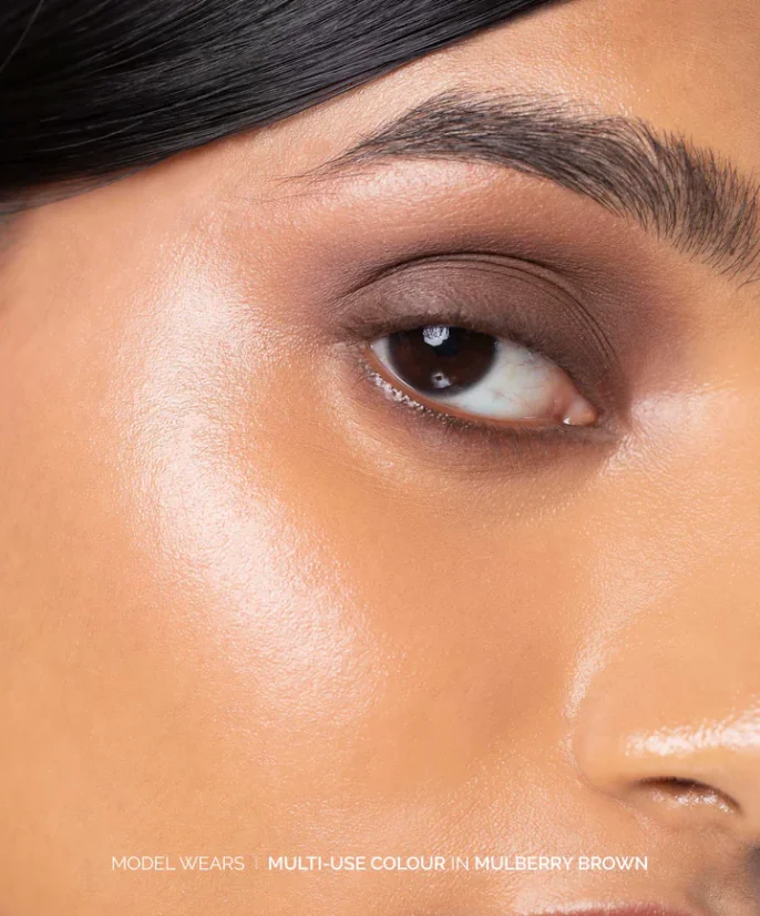 FITGLOW Multi-Use Pressed Shadow + Blush Colour stíny/ tvářenka 4g