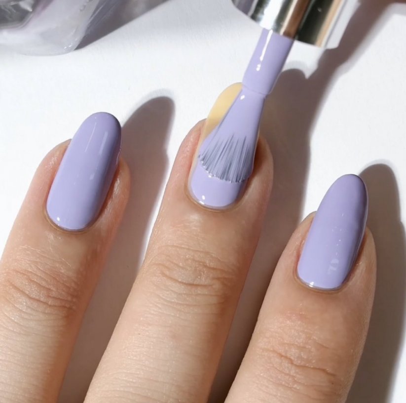 HUELLA Nail polish “Lilac Lady”