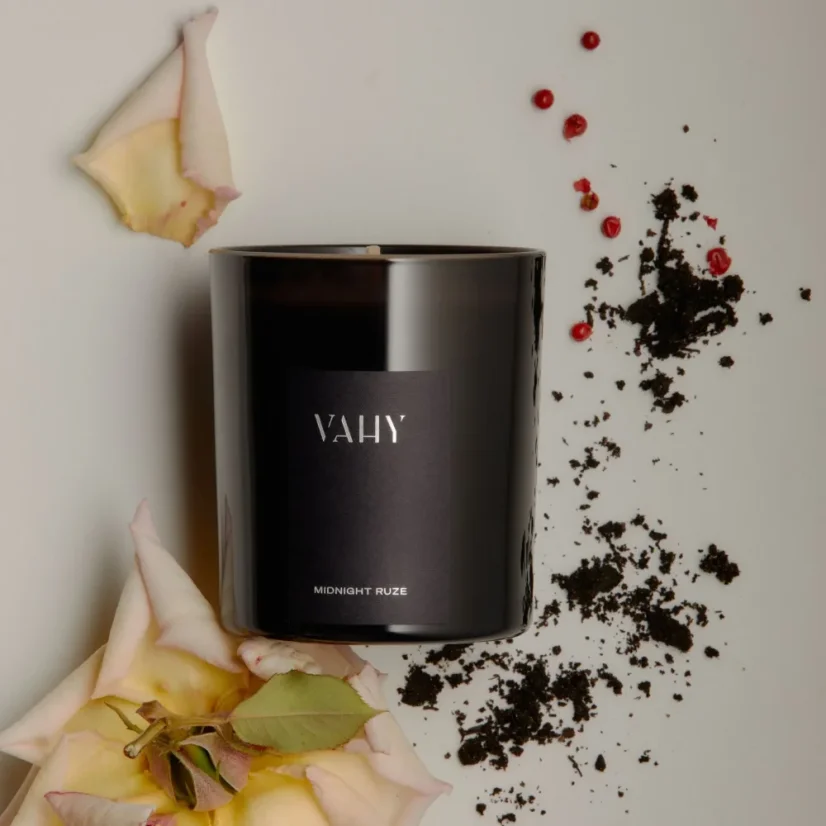 VAHY Midnight Ruze Candle 280g