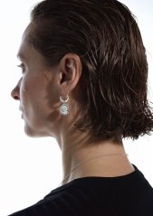 NO MORE SEA SNAIL MIDI HOOPS SILVER