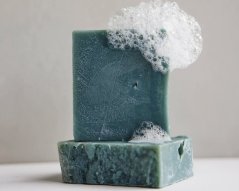 NOURISHED DAILY Tělové mýdlo Body Cleanse Bar 135g