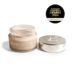 KYLIE’S Mineral Goddess Luxury Cremiges Make-up 30g