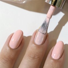 HUELLA Lak na nehty “Pink Picket Fence”