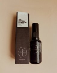 LEPAAR Zen matcha cashmere / Reformující noční sérum 30 ml
