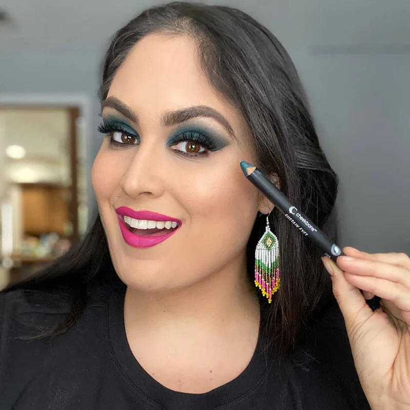 CHEEKBONE BEAUTY Fearless Eyeshadow 3g - Color: Green Turquoise